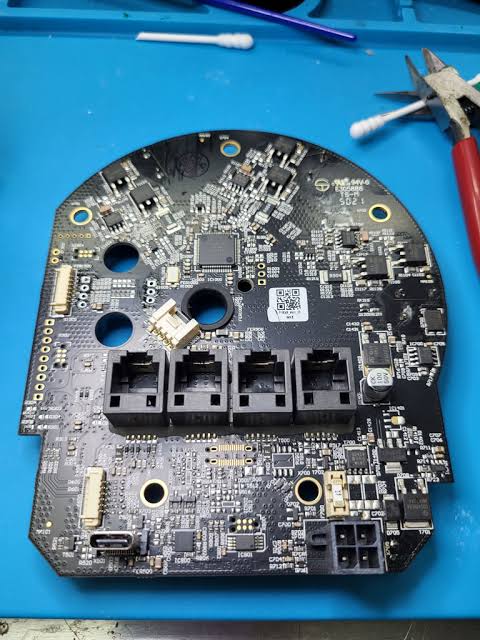 Fanatec PCB Replacement - Repair Service Sim Race Webshop B.V. Sim Race Webshop B.V. Repair service  Sim Race Webshop B.V.